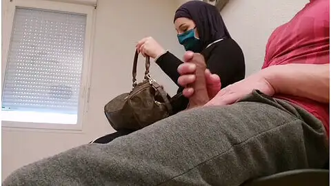 Camara, waiting room, arab sex