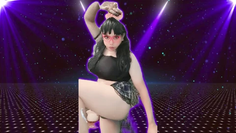 Wild party girl Vania gets off with some toys