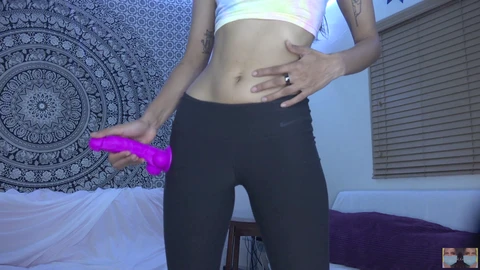 Masturbate, leggings, dildo